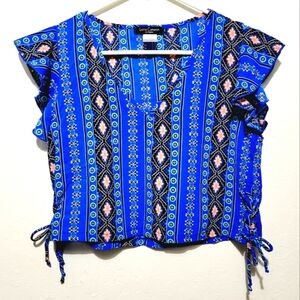 NWOT Love Cameron LA Women Blue V Neck Cropped Top Short Sleeve Blouse S…